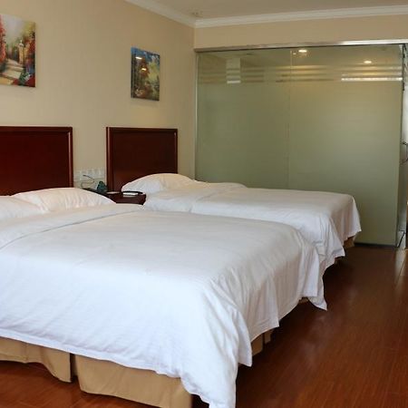 Greentree Inn Jiangsu Wuxi Jiangyin Zhouzhuang Shiji Avenue Business Hotel Exterior photo